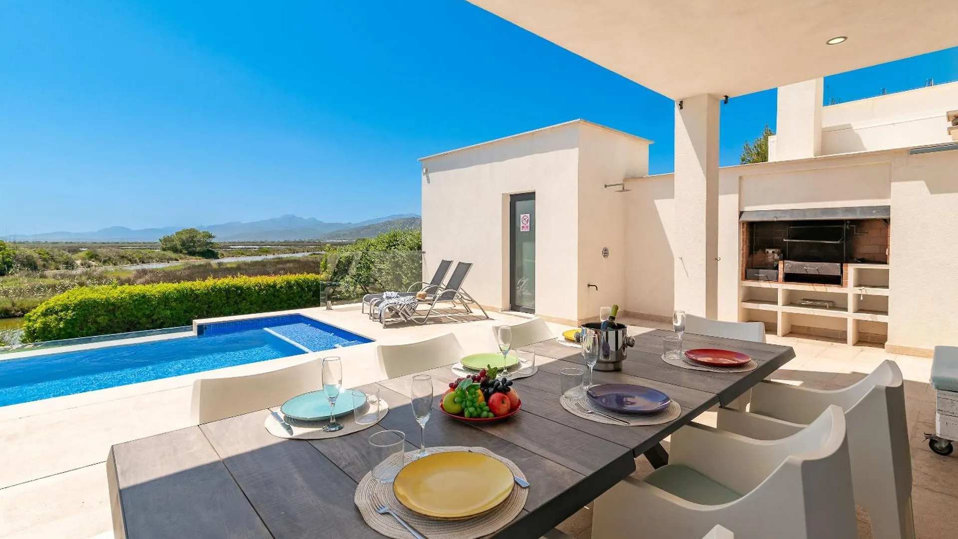 Villa Corb Mari II By Sealand Villas Playa de Muro   Playa de Muro (Mallorca)